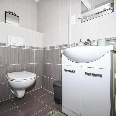 Urban - Style Meets Comfort 度假居 布拉迪斯拉发