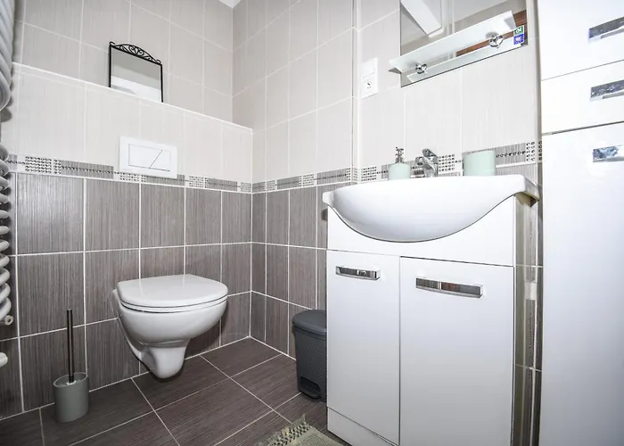 Urban - Style Meets Comfort *