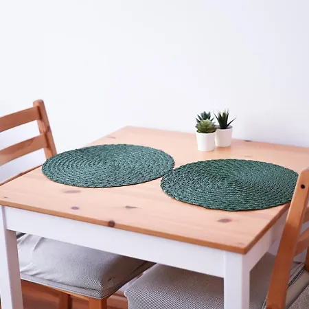 Urban - Style Meets Comfort